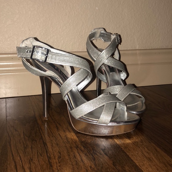 Nina Heels - Picture 2 of 3